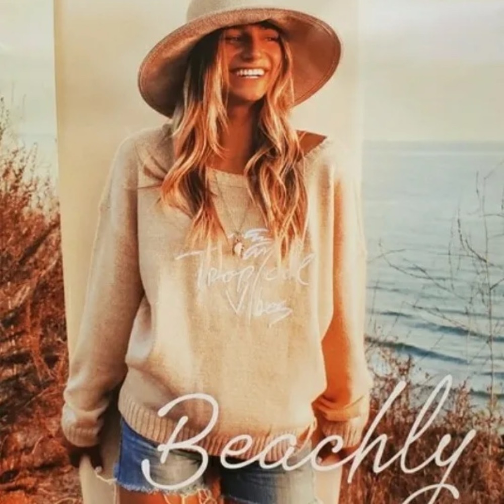 Womens Beachly and Goldfish Kiss lightweight sweater
